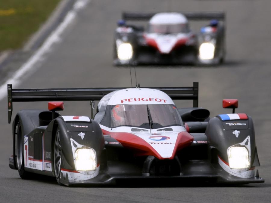  Peugeot 908 V12 HDi 2007 года  (фото 28 из 55)